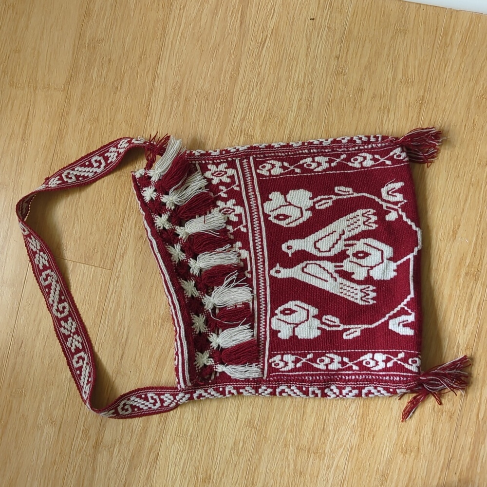 Woven satchel